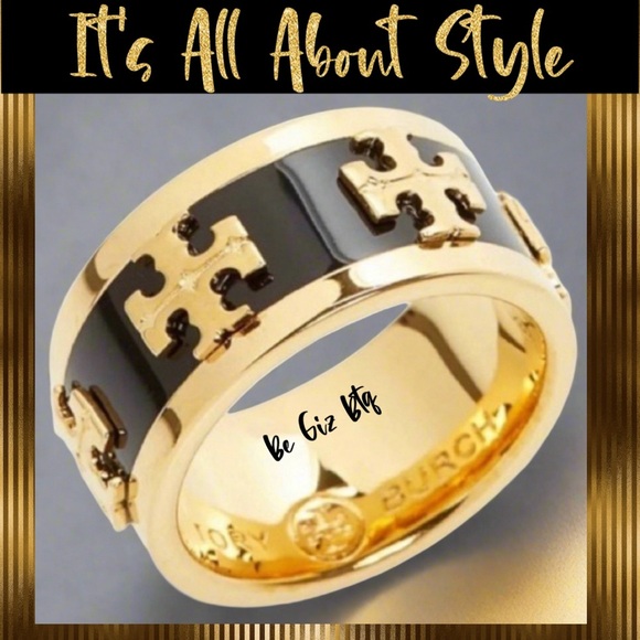 🆕 Tory Burch Authentic Wide Band Black Enamel With Gold Raised Logo Ring 7 - Picture 10 of 10